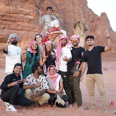 Wadi Rum Bedouin Heart Camp エクステリア 写真