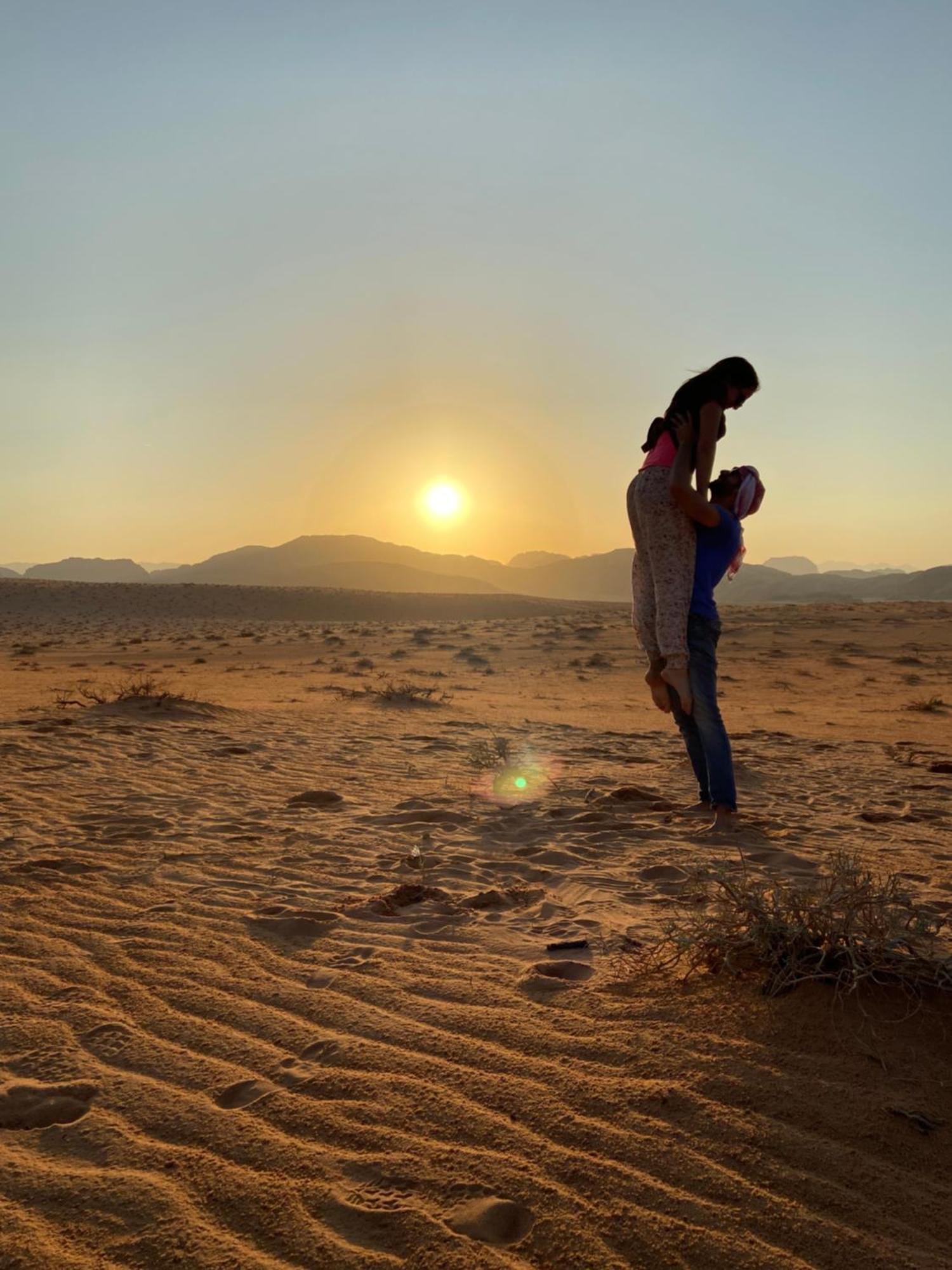 Wadi Rum Bedouin Heart Camp エクステリア 写真