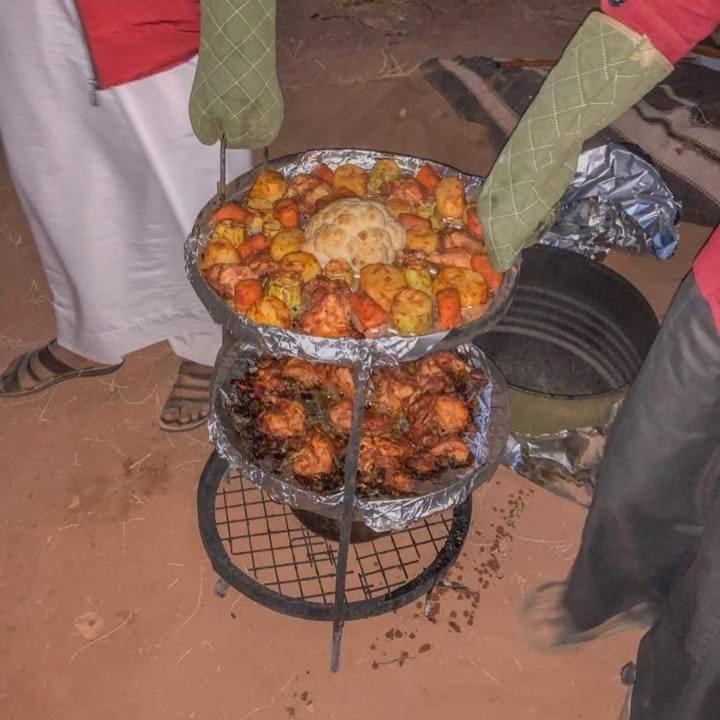 Wadi Rum Bedouin Heart Camp エクステリア 写真